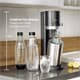SodaStream DUO Wassersprudler Titan inkl. 3x Karaffe 1x PET-Flasche 1x Zylinder
