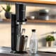 SodaStream Crystal 3.0 CQC Wassersprudler Titan 2x Karaffen 0,7l + 1x Zylinder